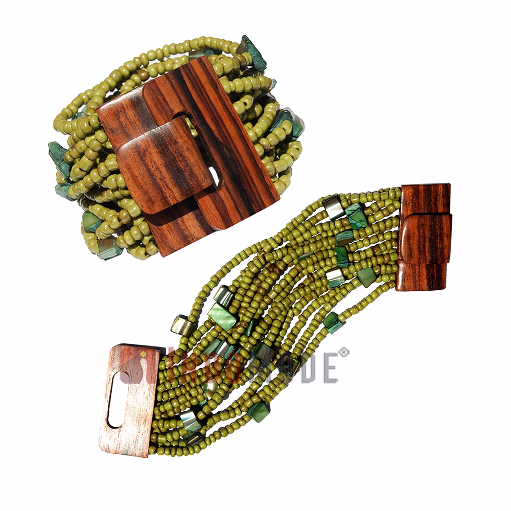 One-Size Green Beaded Bracelet 14-Strands Wooden Clasp with Mop Shell - Image 3