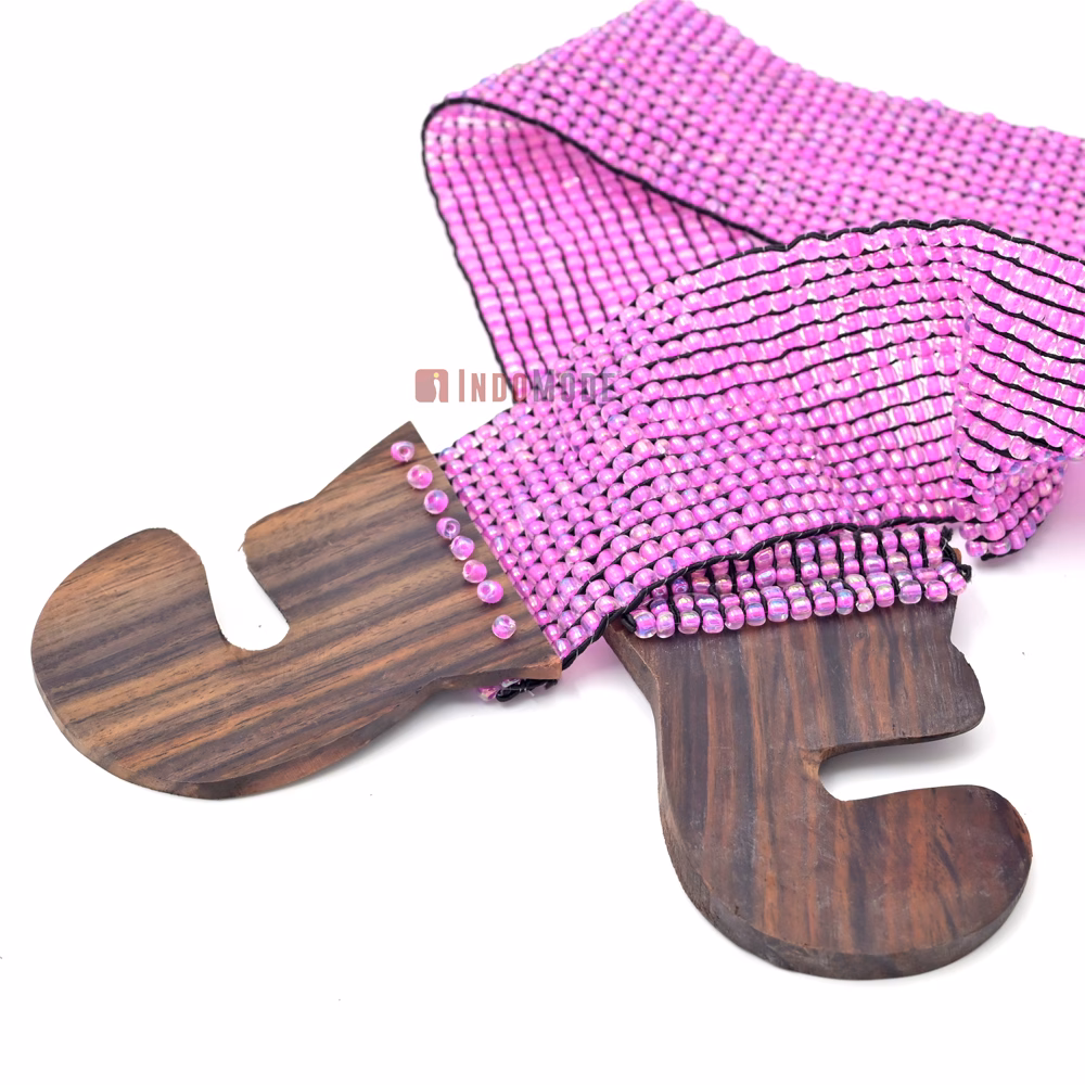 Women's Belt Stretchy Beaded Bali Cinch Belt Wood Clasp - Light Purple