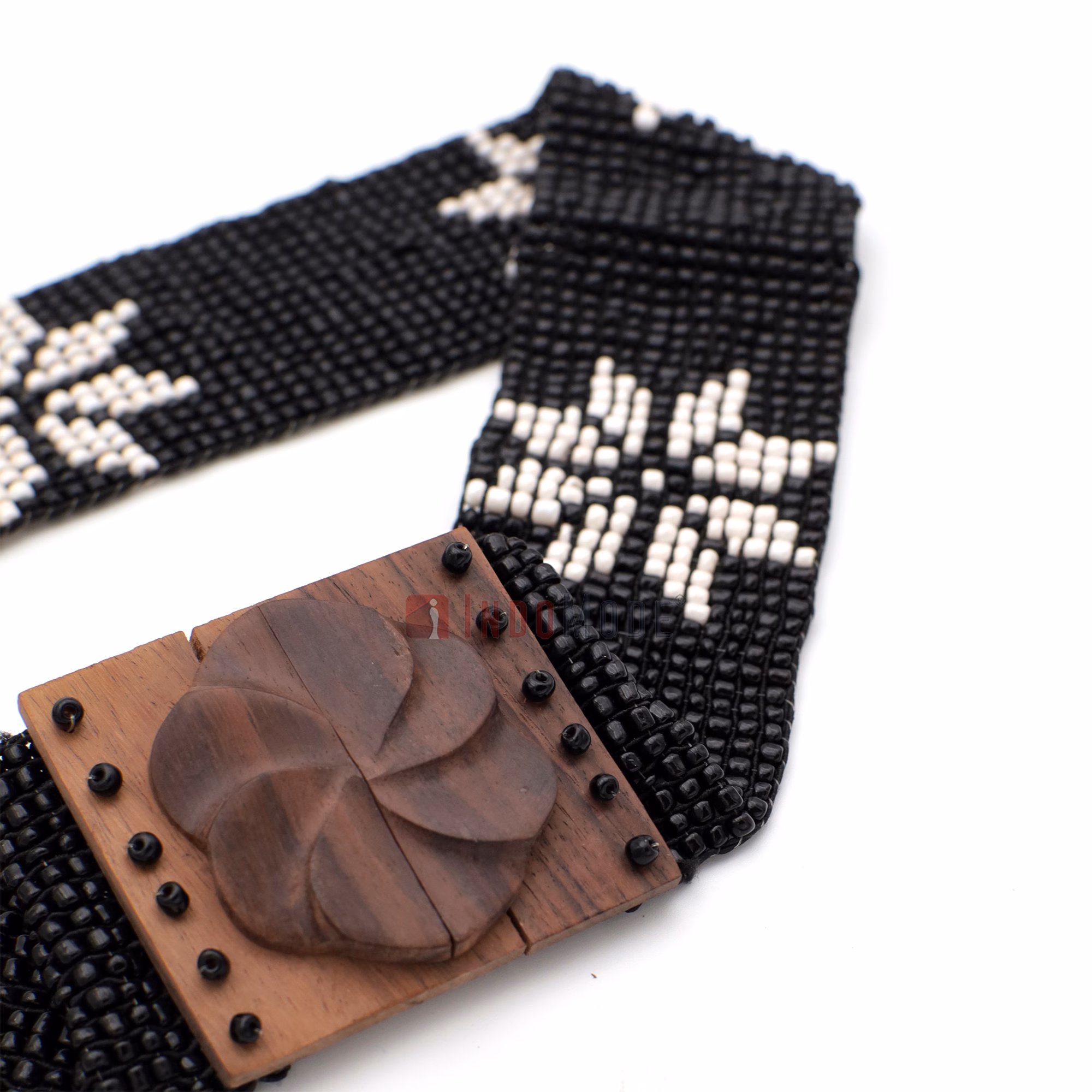 Women's Belt Stretchy Beaded Bali Cinch Belt Wood Clasp - Black White Star Brown Center / Rose Buckle - Image 5