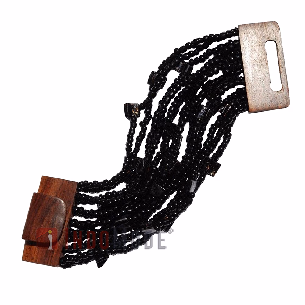 Shiny Black Beaded Bracelet Wooden Clasp and Mother Of Pearl Shells - Image 2
